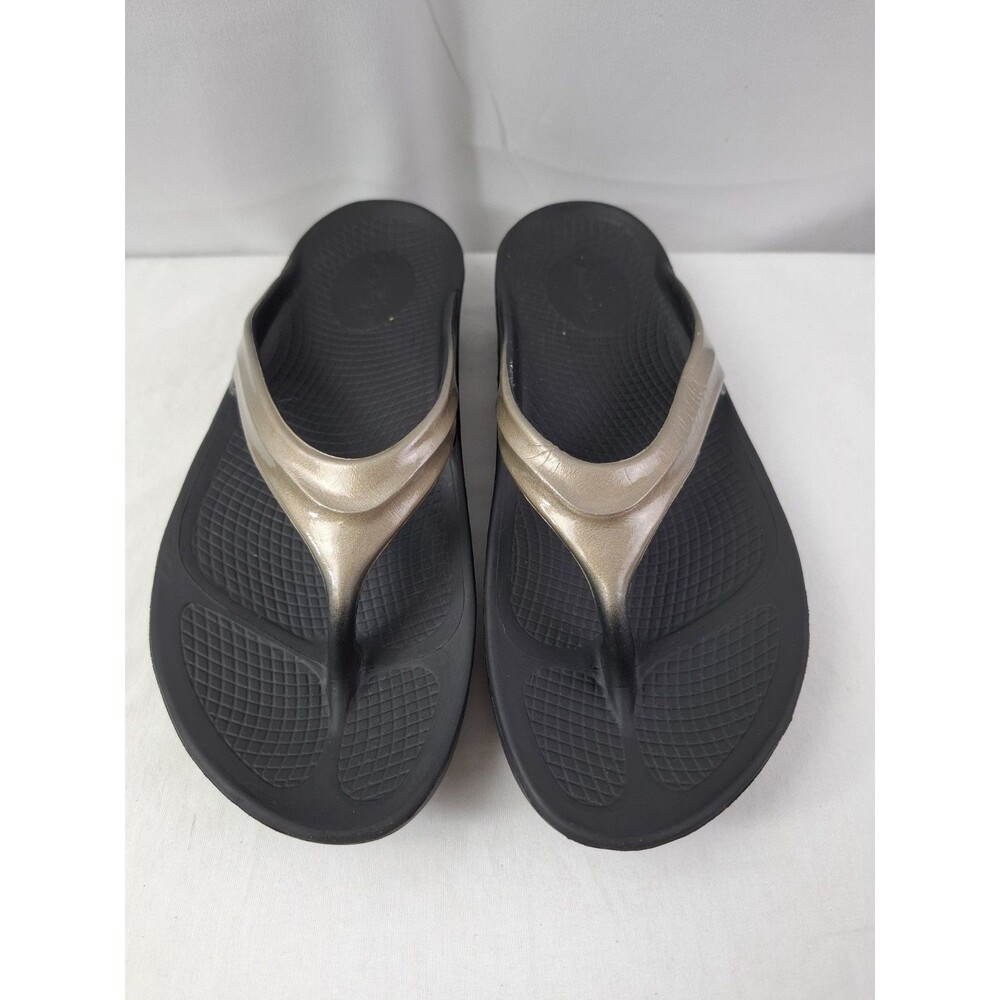 OOFOS OOlala Luxe Thong Flip Flops Recovery Sandals Latte Black Women's 8 - Picture 2 of 10